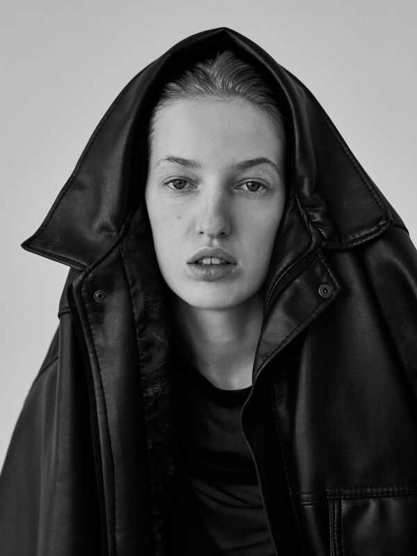 Women model, fashion photography, modeling