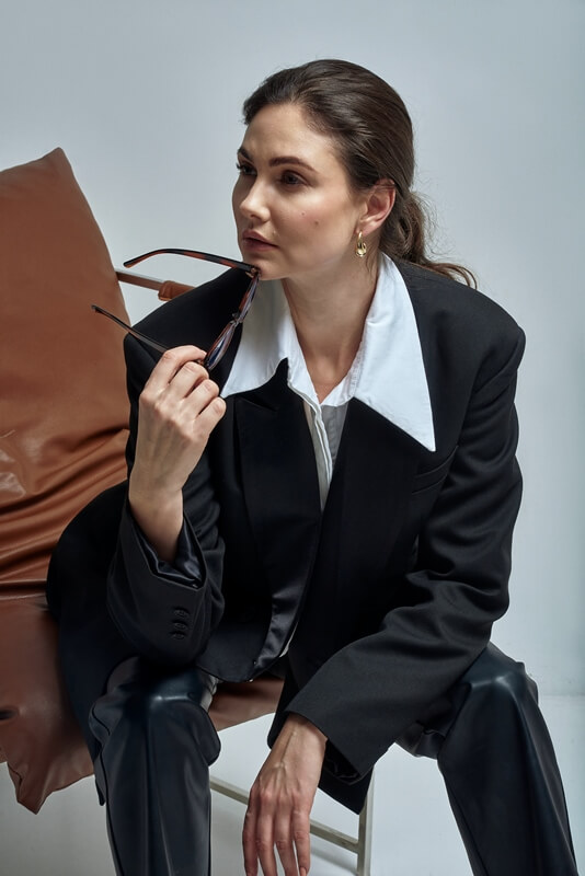 Women model, fashion photography, modeling