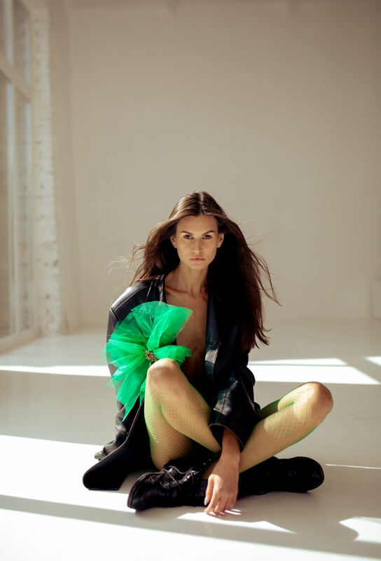 Women model, fashion photography, modeling
