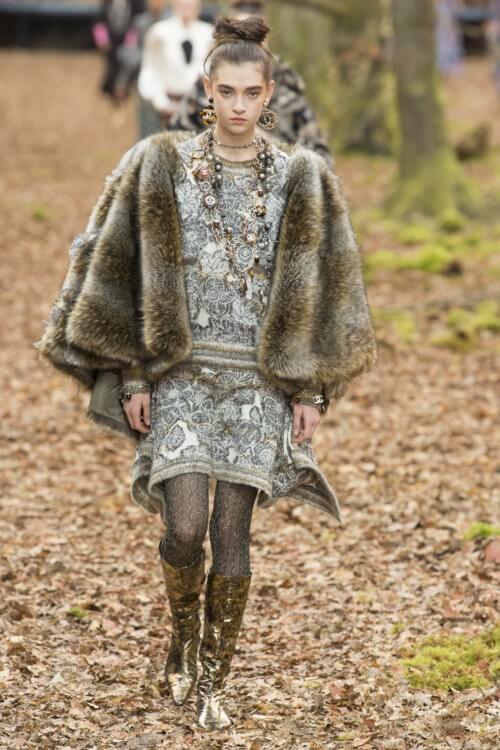 Cat walk, fasion show