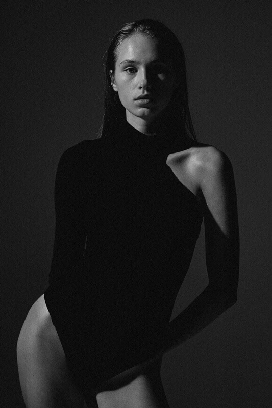 Women model, fashion photography, modeling