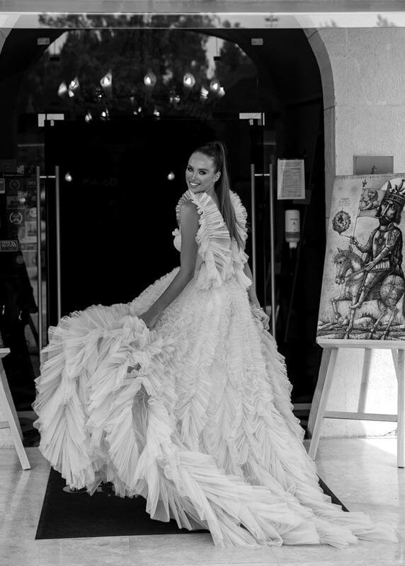 Women model, fashion photography, modeling
