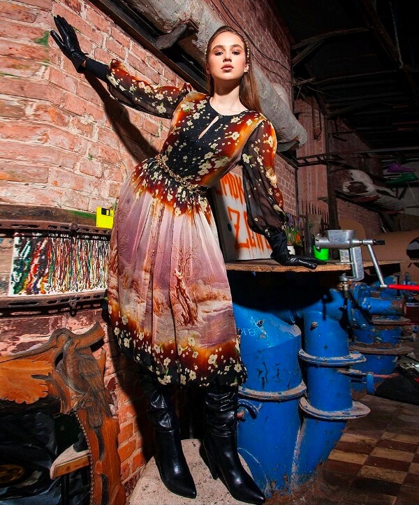 Women model, fashion photography, modeling