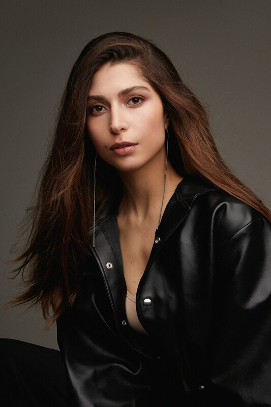 Women model, fashion photography, modeling