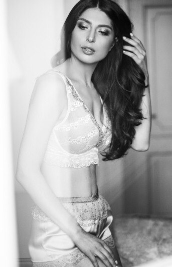 Women model, fashion photography, modeling