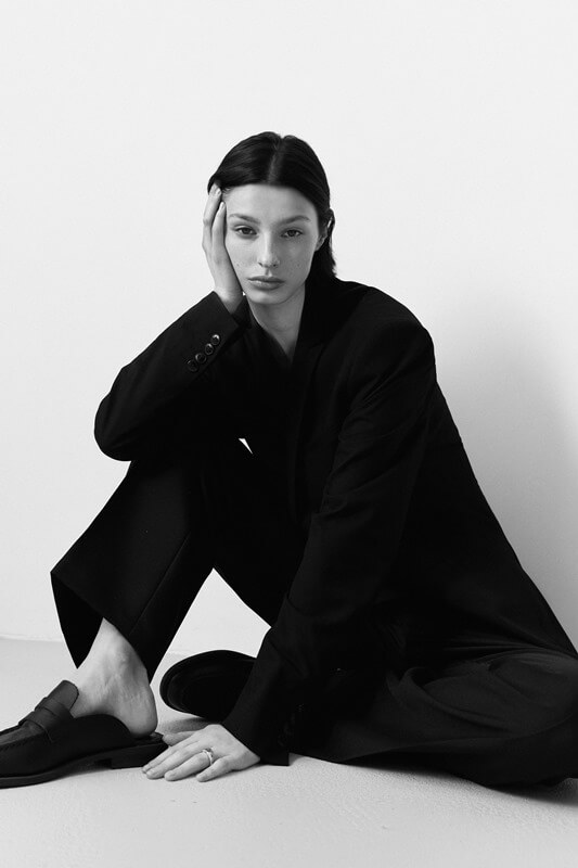 Women model, fashion photography, modeling