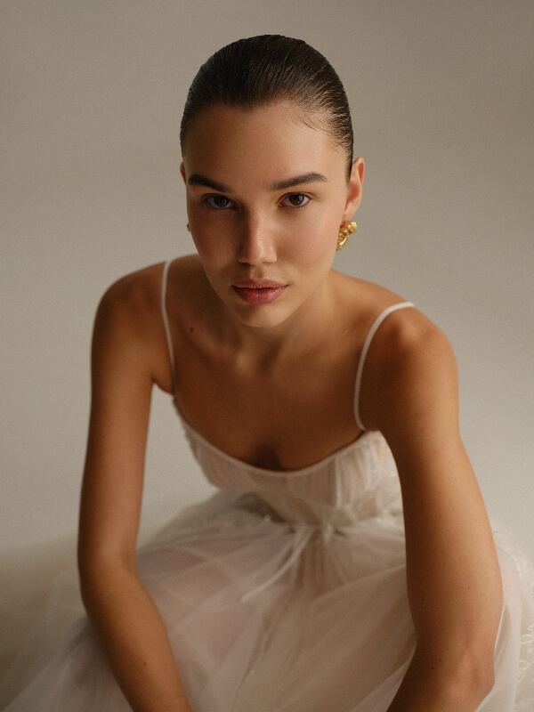 Women model, fashion photography, modeling