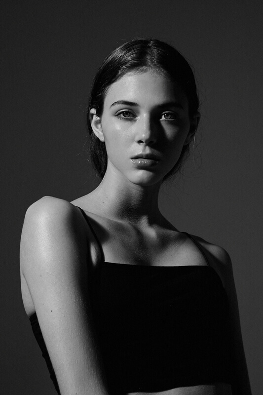 Women model, fashion photography, modeling