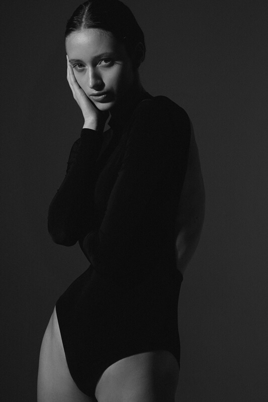 Women model, fashion photography, modeling