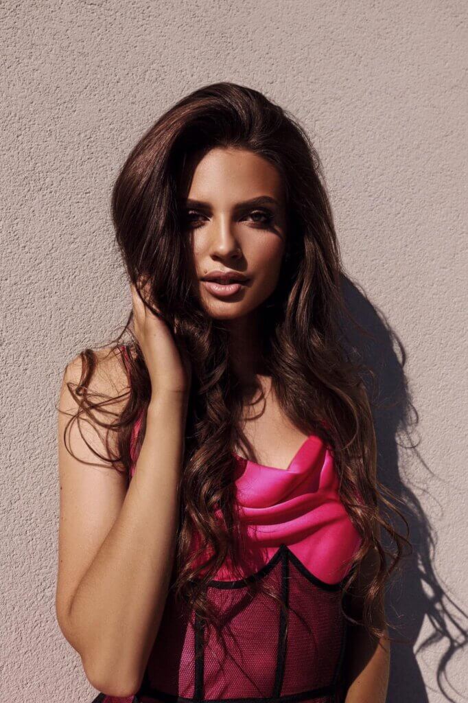 Women model, fashion photography, modeling
