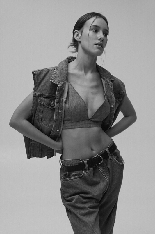 Women model, fashion photography, modeling