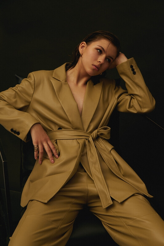 Women model, fashion photography, modeling