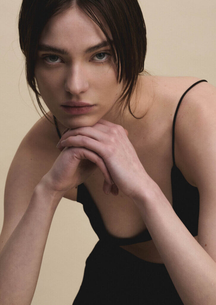 Women model, fashion photography, modeling