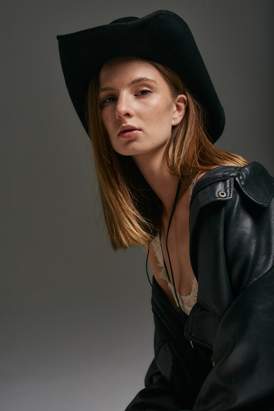 Women model, fashion photography, modeling