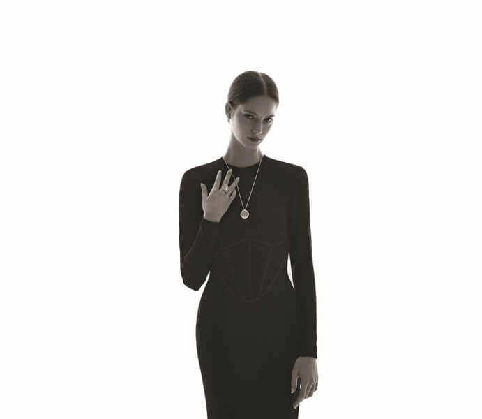 Women model, fashion photography, modeling