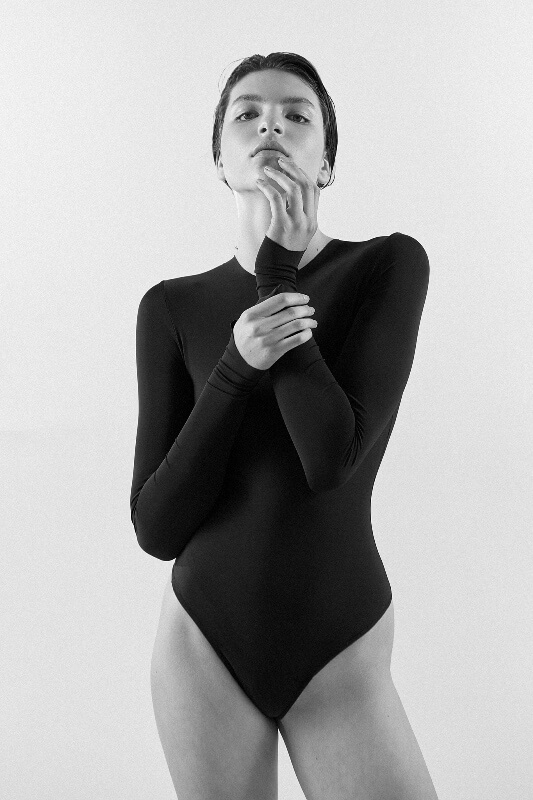 Women model, fashion photography, modeling