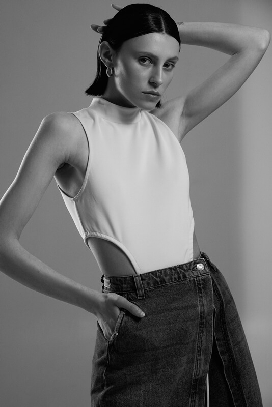 Women model, fashion photography, modeling