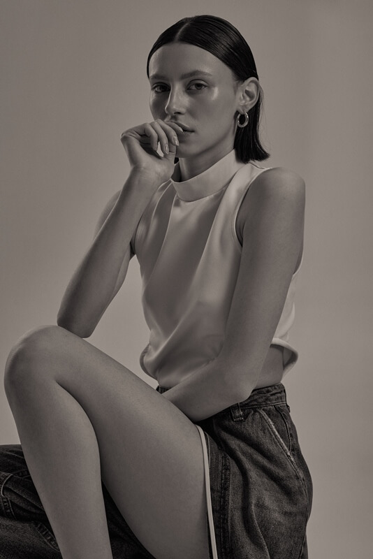 Women model, fashion photography, modeling