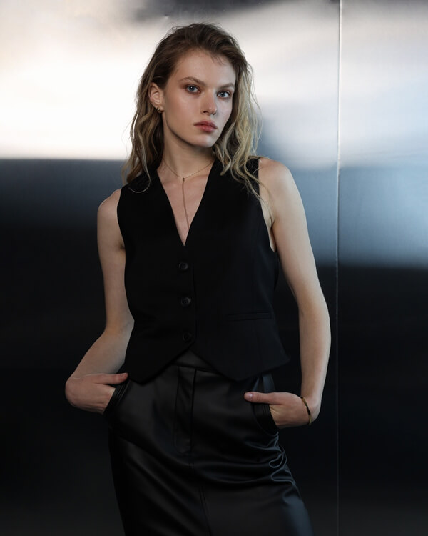 Women model, fashion photography, modeling