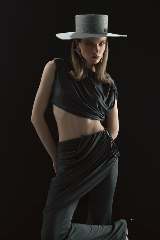 Women model, fashion photography, modeling