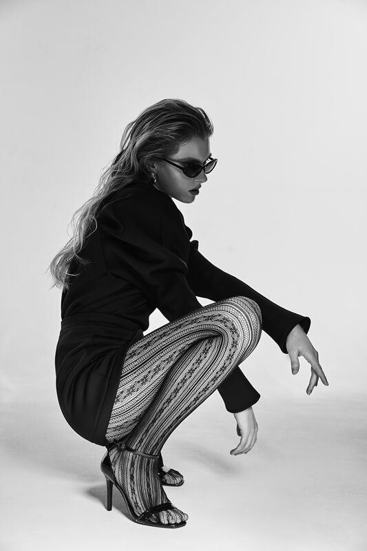 Women model, fashion photography, modeling
