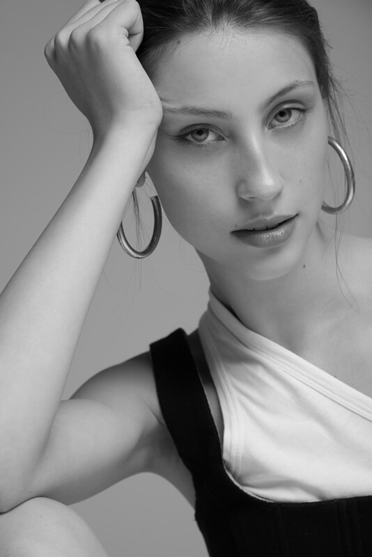 Women model, fashion photography, modeling