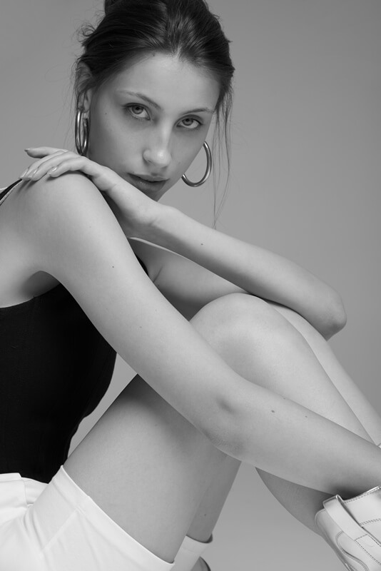 Women model, fashion photography, modeling