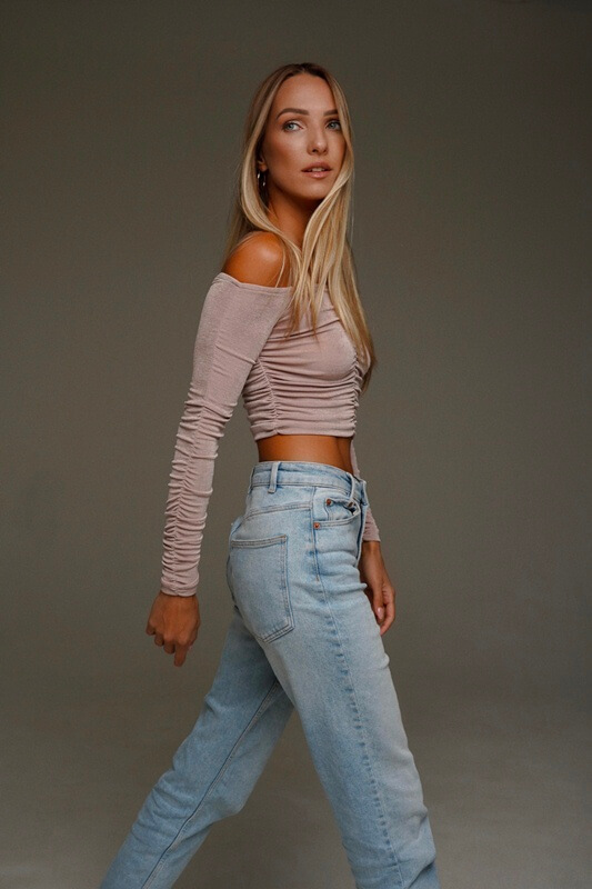 Women model, fashion photography, modeling