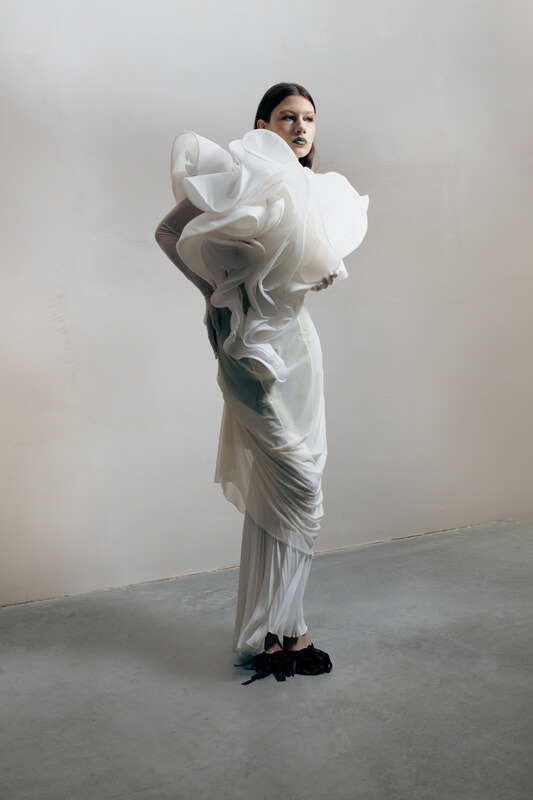 Women model, fashion photography, modeling