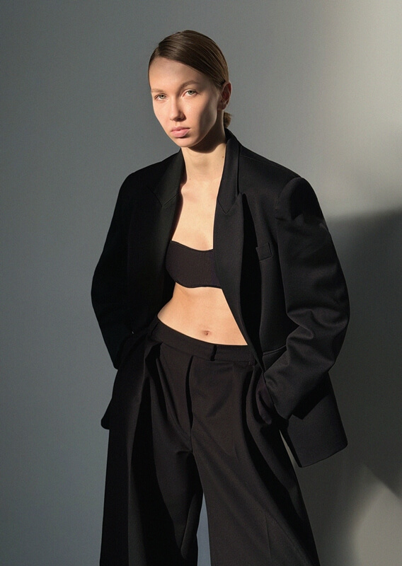 Women model, fashion photography, modeling