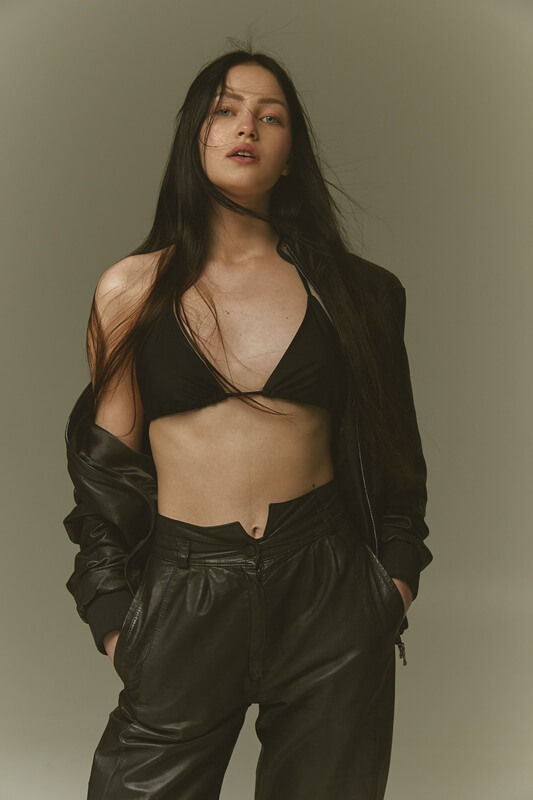 Women model, fashion photography, modeling
