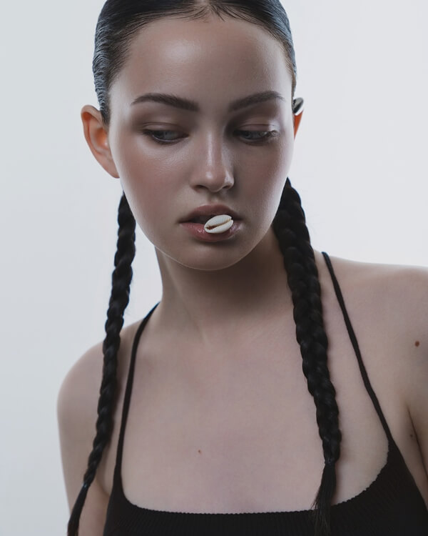 Women model, fashion photography, modeling