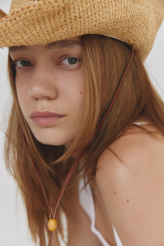 Women model, fashion photography, modeling