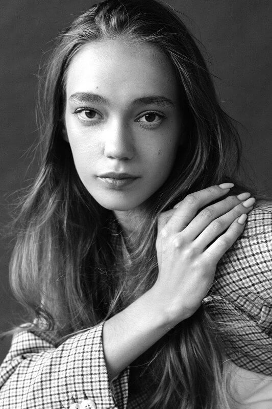Women model, fashion photography, modeling