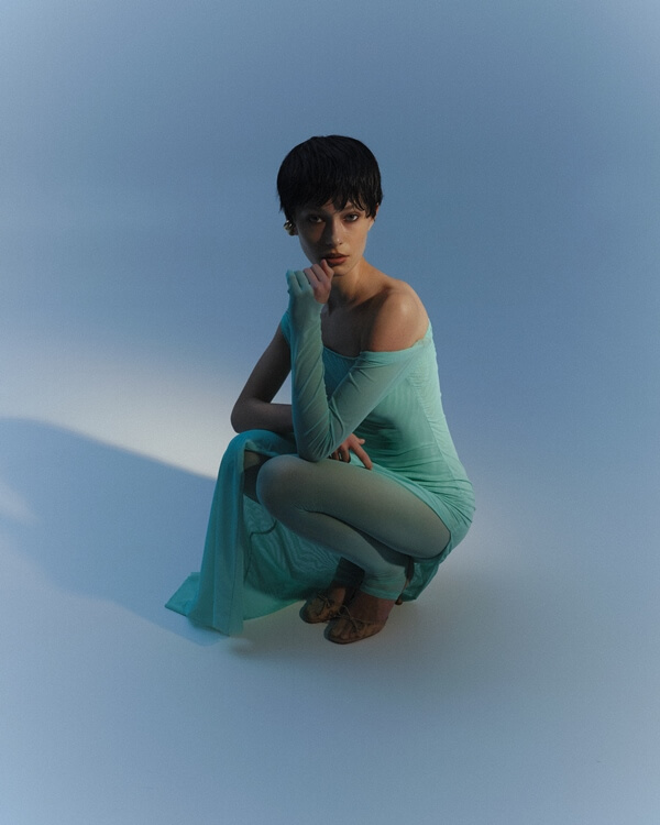 Women model, fashion photography, modeling