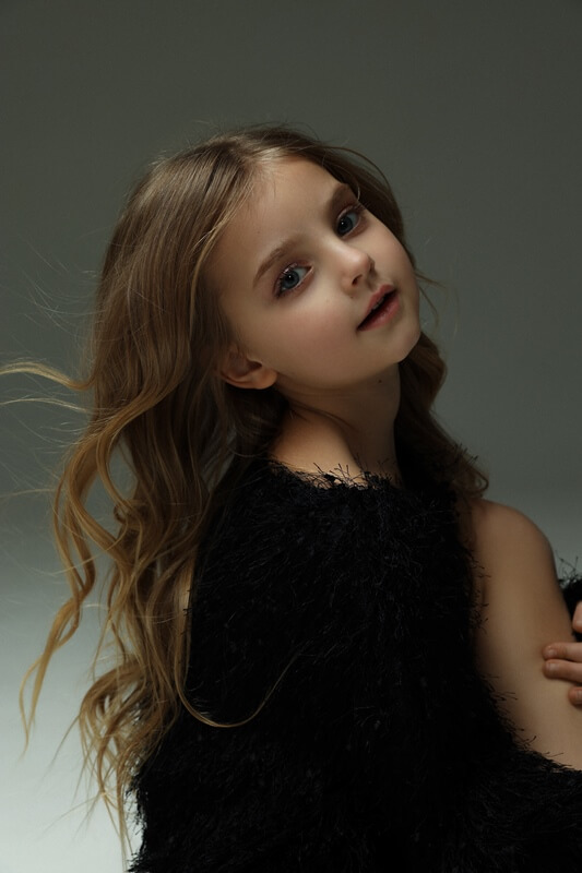 Kids model, fashion photography, modeling