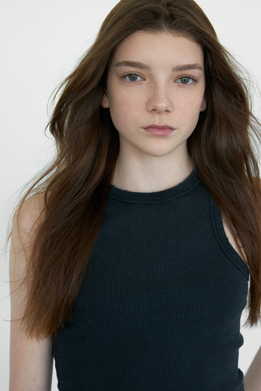 Women model, fashion photography, modeling