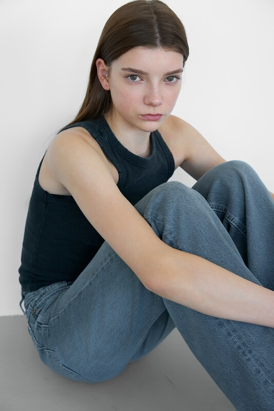 Women model, fashion photography, modeling