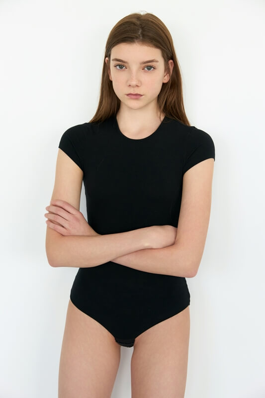 Women model, fashion photography, modeling