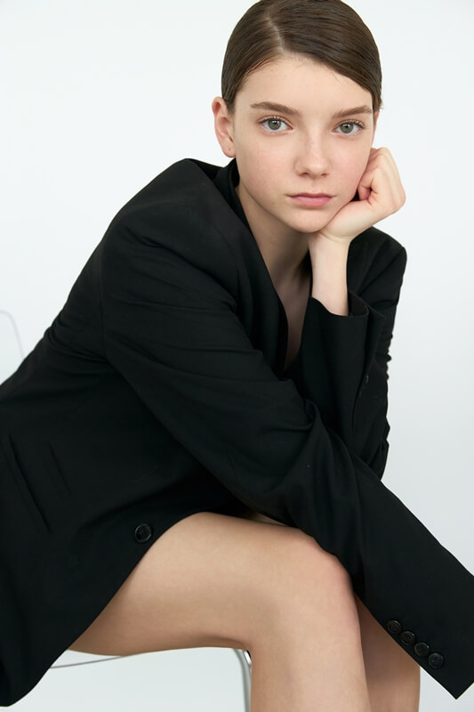 Women model, fashion photography, modeling