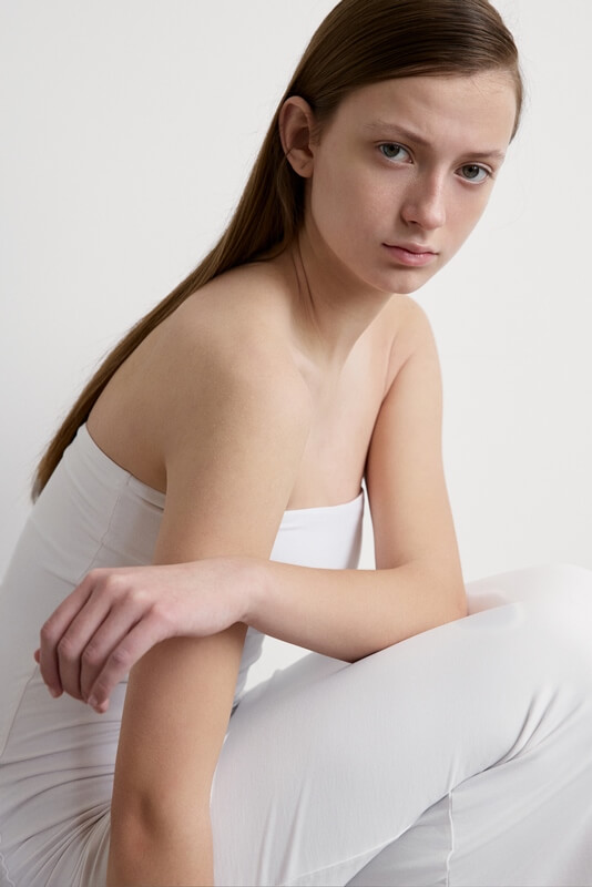 Women model, fashion photography, modeling