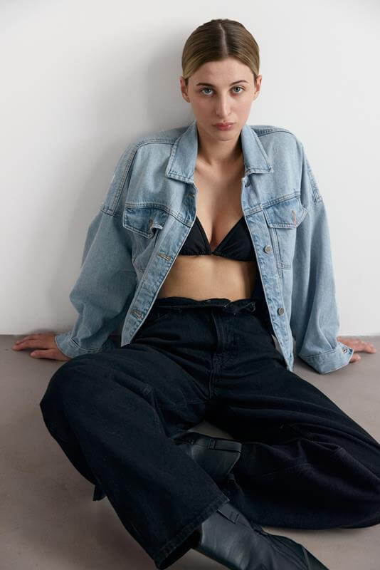 Women model, fashion photography, modeling