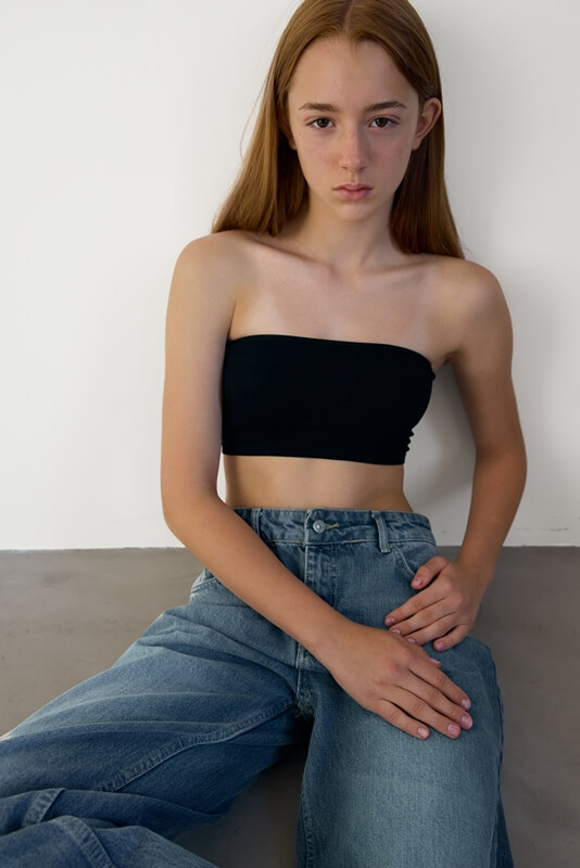 Women model, fashion photography, modeling