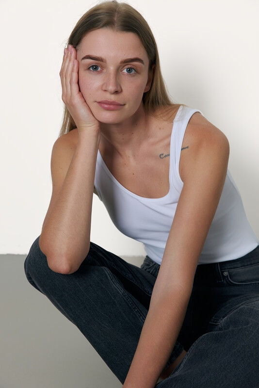 Women model, fashion photography, modeling