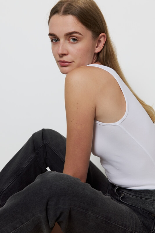 Women model, fashion photography, modeling
