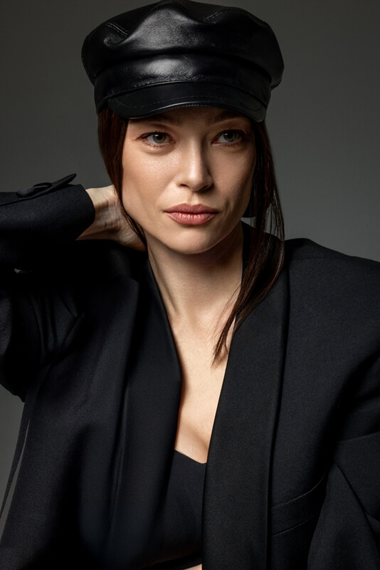 Women model, fashion photography, modeling