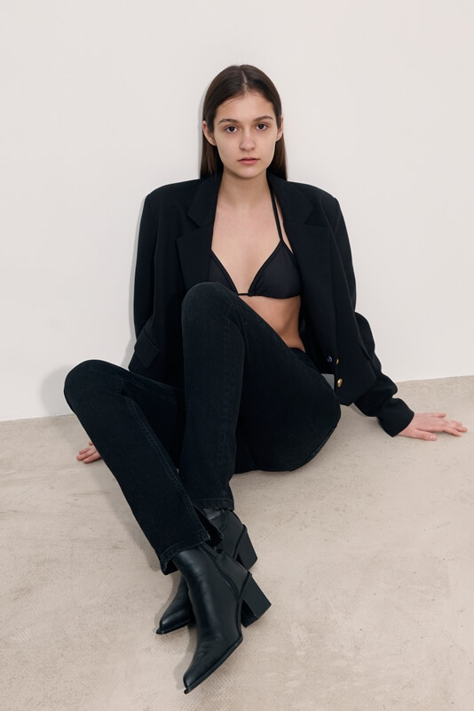 Women model, fashion photography, modeling