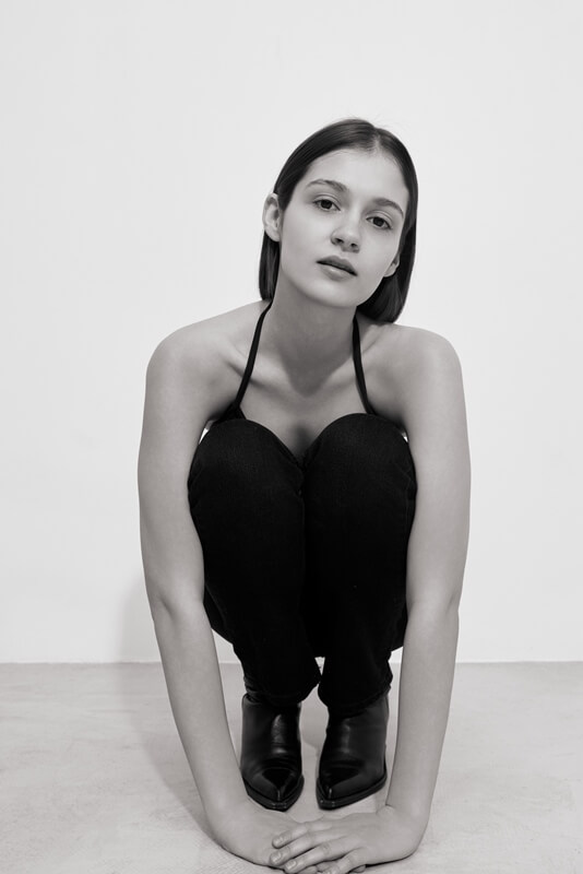 Women model, fashion photography, modeling