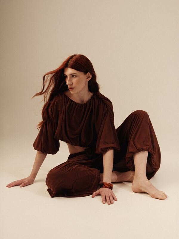 Women model, fashion photography, modeling