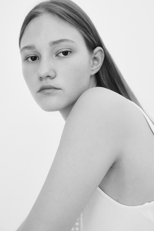 Women model, fashion photography, modeling
